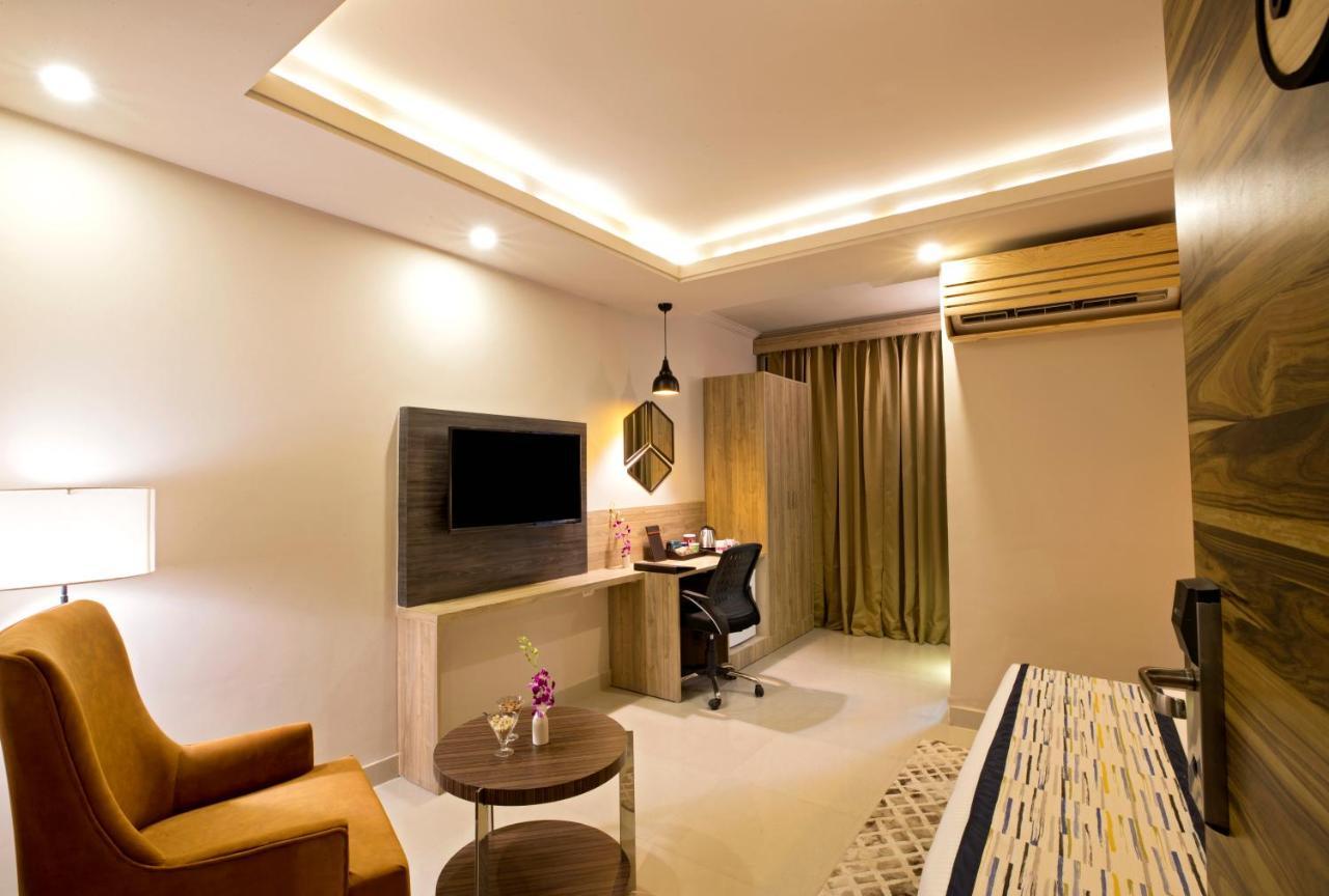 Regenta Central Noida, Sector 49 Eksteriør billede